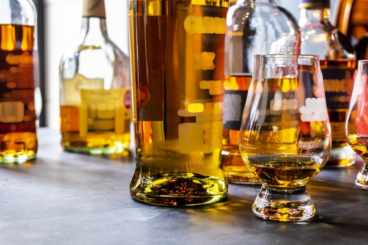 響、マッカラン、YUZA 3ブランド熟成の違いを楽しむウイスキー10本
